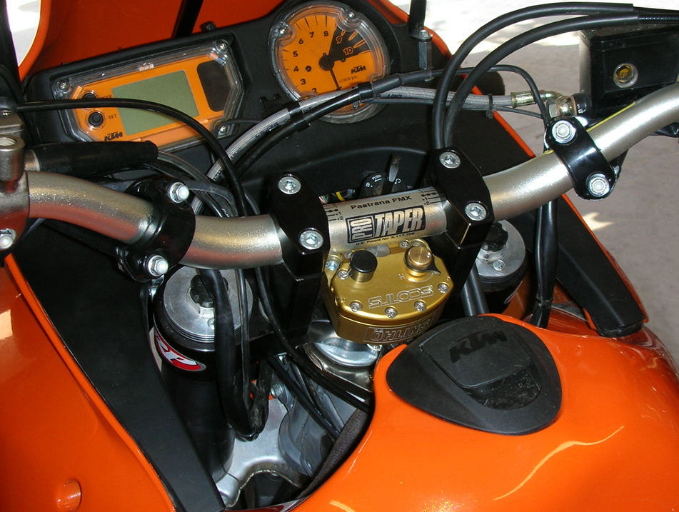 SUB Mount / Complete Stabilizer Kit / with Triple Clamp